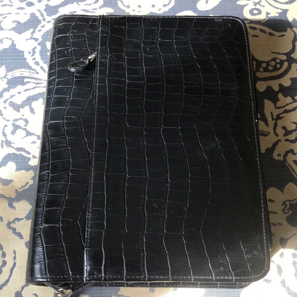 Franklin Covey Other - Franklin Covey Classic Day Timer Black Alligator